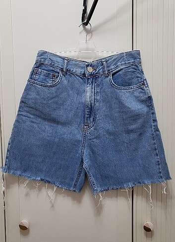 Stradivarius kot şort