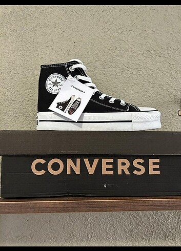 Converse Spor Ayakkabı 