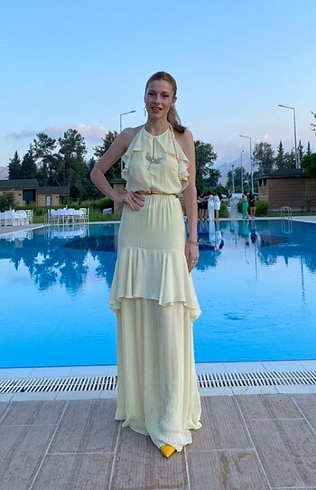 Gizia sarı uzun abiye