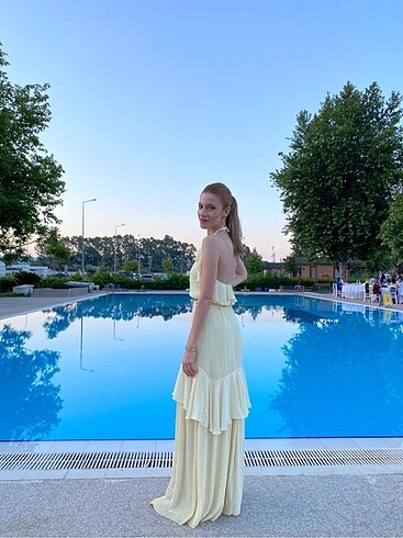 Gizia Gizia sarı uzun abiye