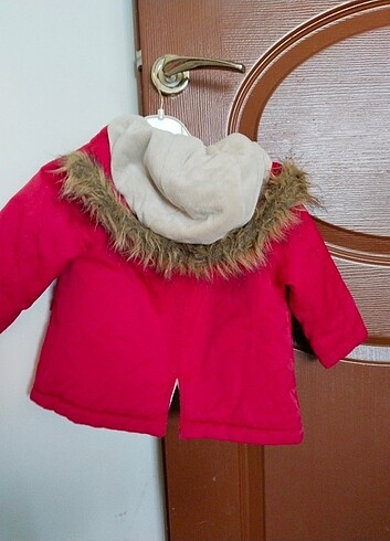 Zara kız bebek mont 