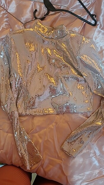 Diğer Pullu crop