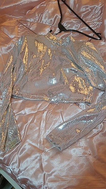 l Beden Pullu crop