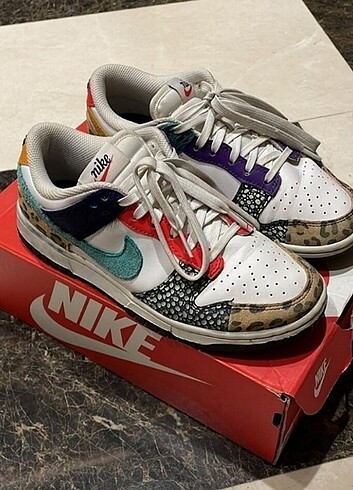 Nike safari dunk low