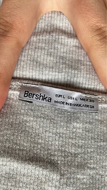 m Beden gri Renk Bershka tisort crop