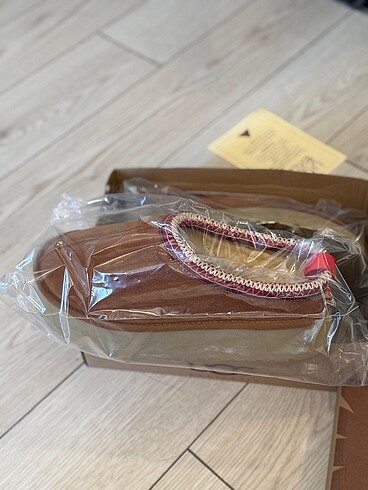 40 Beden kahverengi Renk Ugg Tazz 40 numara