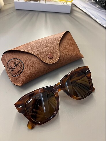 Rayban güneş gözlüğü