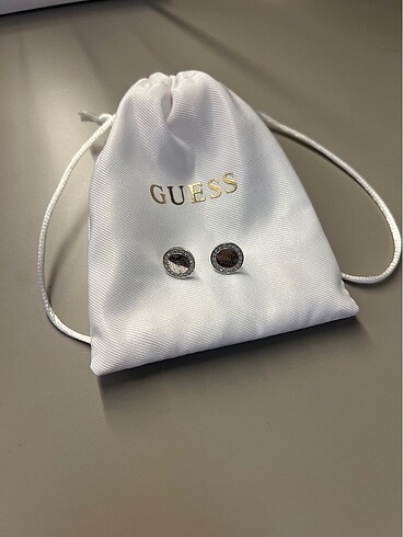 Beden Guess küpe
