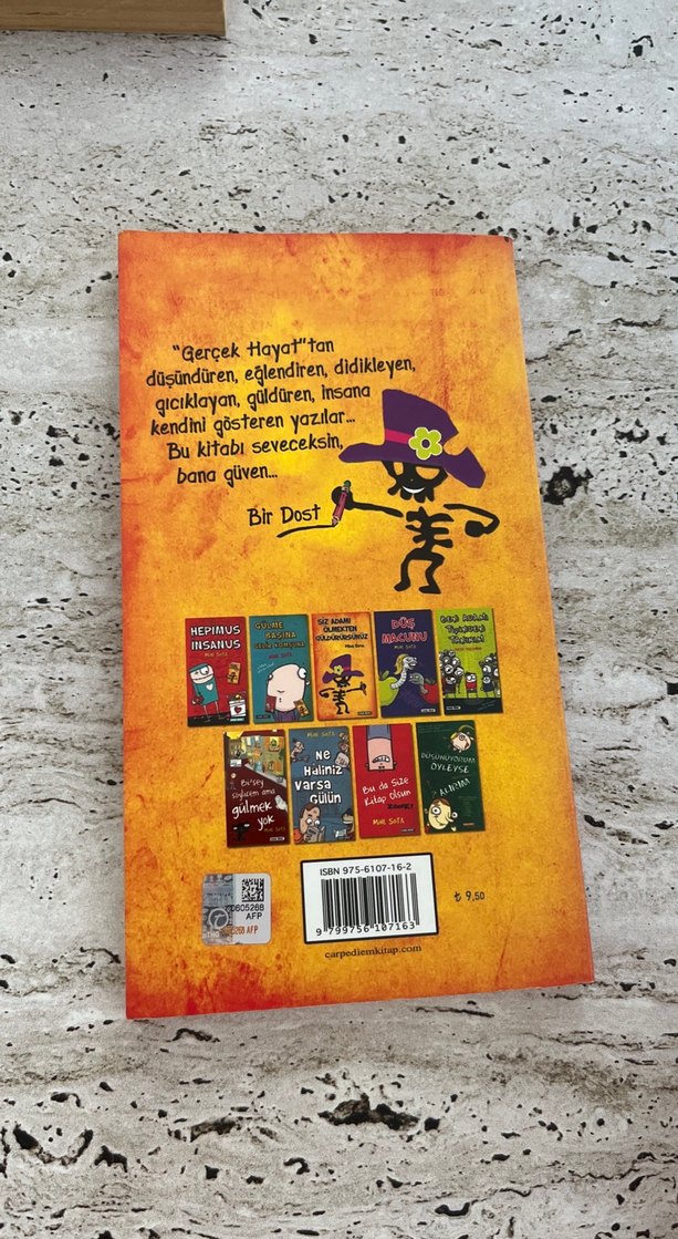 Siz Adamı Ölmekten Güldürürsünüz - Mine Sota - Görsel 2