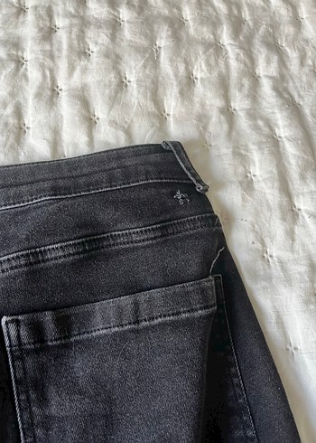 Gri Düğmeli Bol Kesim Kadın Kot Pantolon - Görsel 4