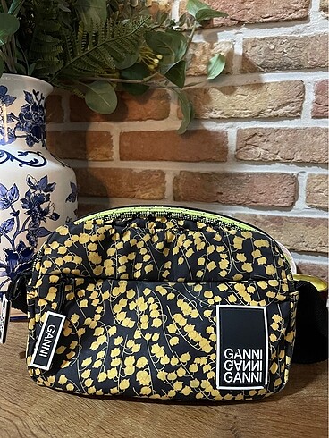 Beymen Ganni kol çantası