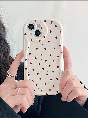 Kırmızı Kalpli Telefon Kılıfı