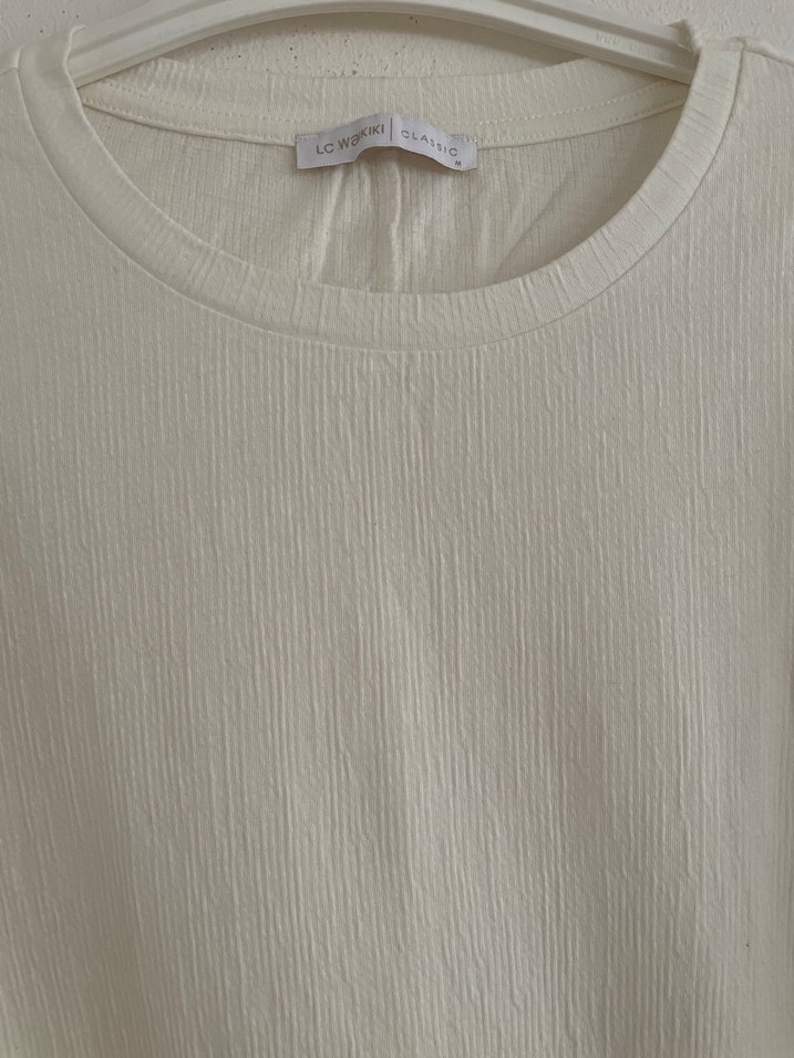 LCW Kadın Beyaz Keten Uzun Kollu Fırfırlı Bluz - Görsel 3