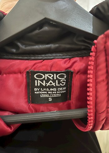 Bordo Fermuarlı Kadın Mont - Görsel 3