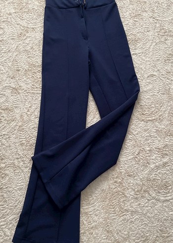 Lacivert Kadın Kumaş Pantolon Midi Boy