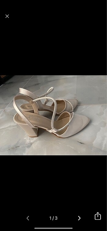 Nine West Krem topuklu ayakkabı hiç giyilmedi