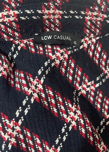 LCW Casual Kırmızı Düğmeli Kadın gömlek - Görsel 2