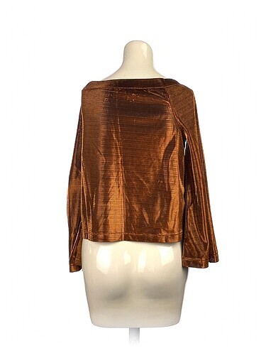 m Beden PreLoved Bluz %70 İndirimli.