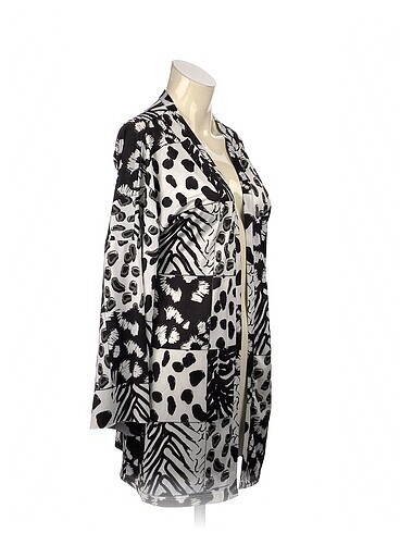 Diğer PreLoved Hırka %70 İndirimli.