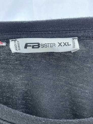 xxl Beden çeşitli Renk PreLoved T-shirt %70 İndirimli.