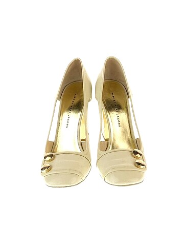 40 Beden Marc Jacobs Stiletto %70 İndirimli.