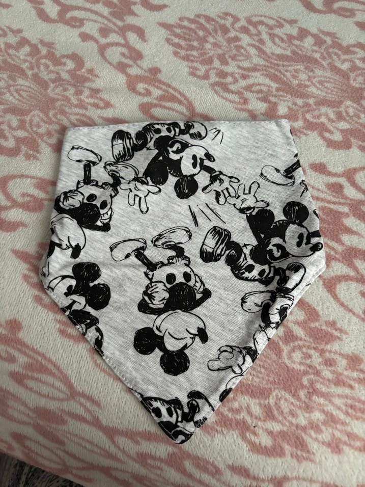 Desenli Bebek Önlüğü - Görsel 4