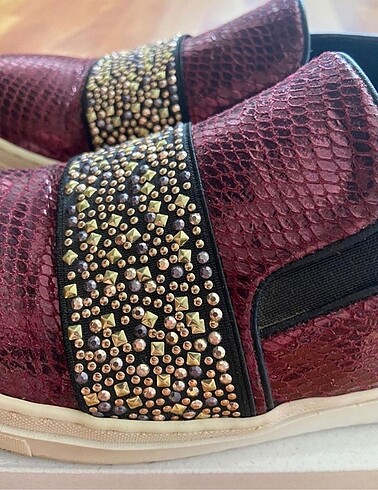 Bordo ayakkabı - Görsel 3