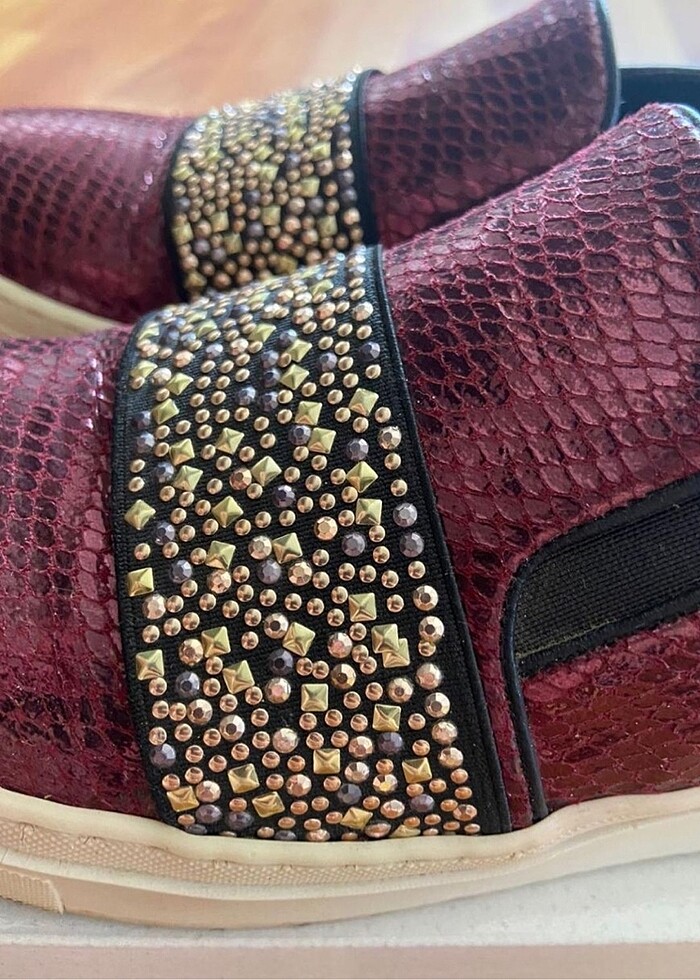 Bordo ayakkabı - Görsel 3