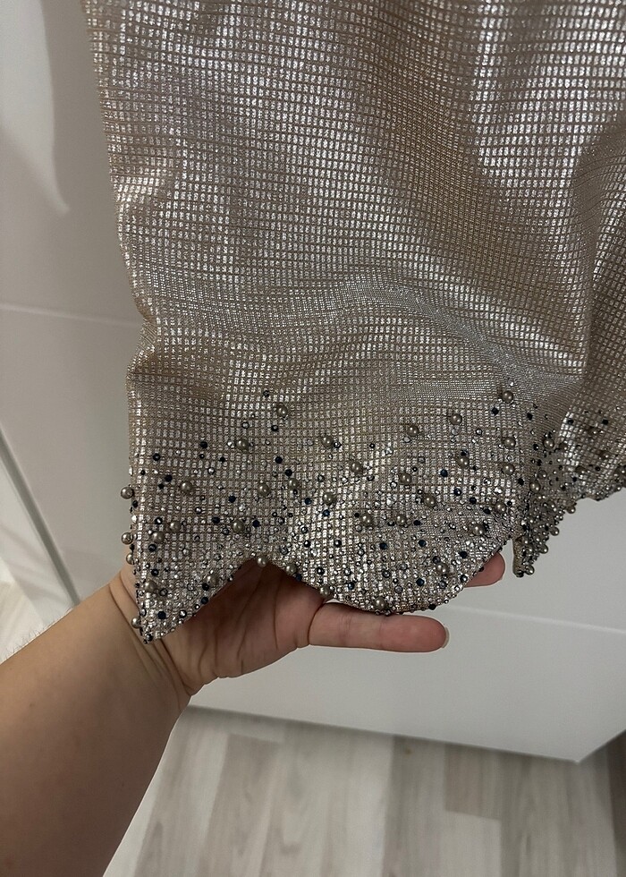 Parlak kısa abiye - Görsel 2