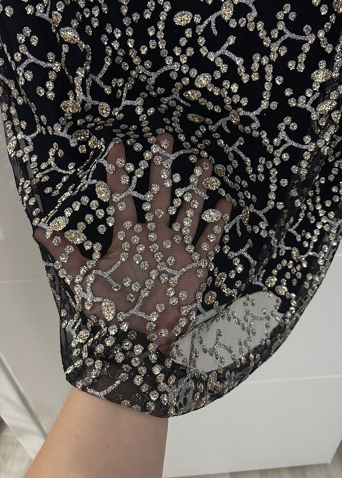 Pullu kısa abiye - Görsel 2