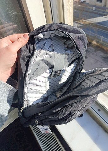 Siyah Unisex Ortapedik Çok Gözlü Laptop Bölmeli Okul Çantası - Görsel 2