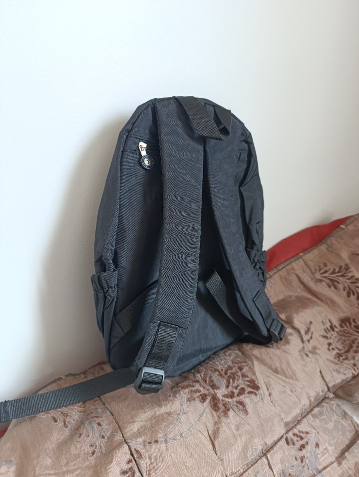 Siyah Unisex Ortapedik Çok Gözlü Laptop Bölmeli Okul Çantası - Görsel 3