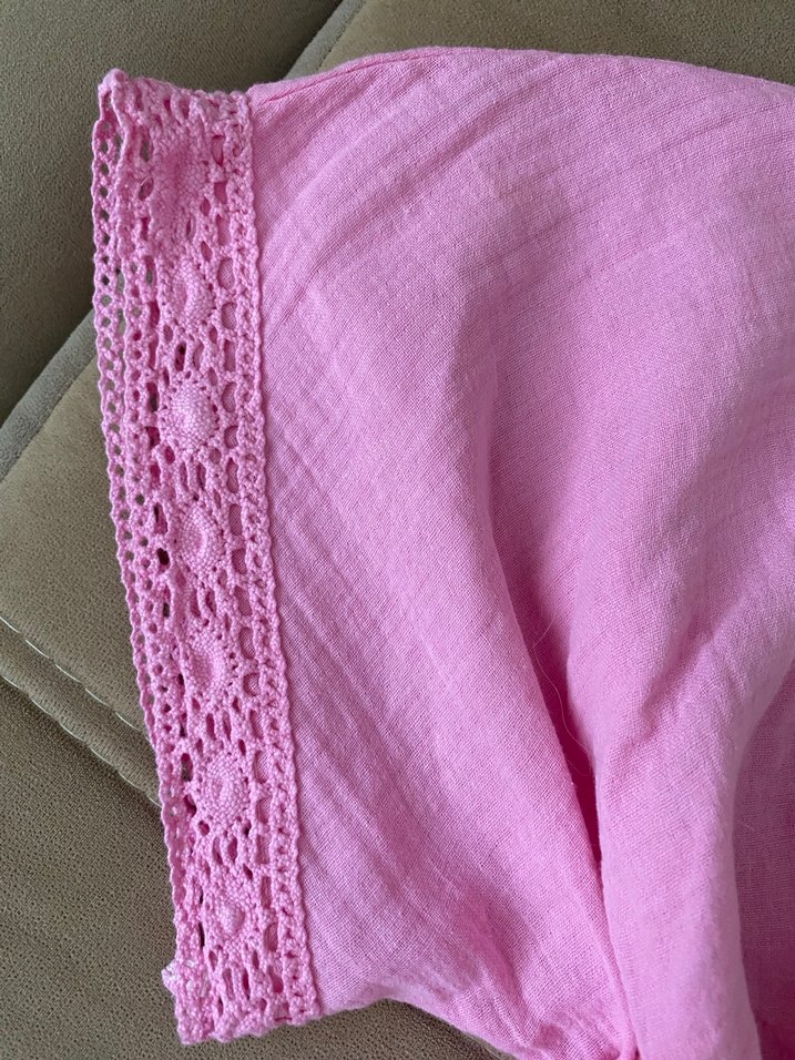 Dantel Detaylı Pembe Keten Bluz - Görsel 3