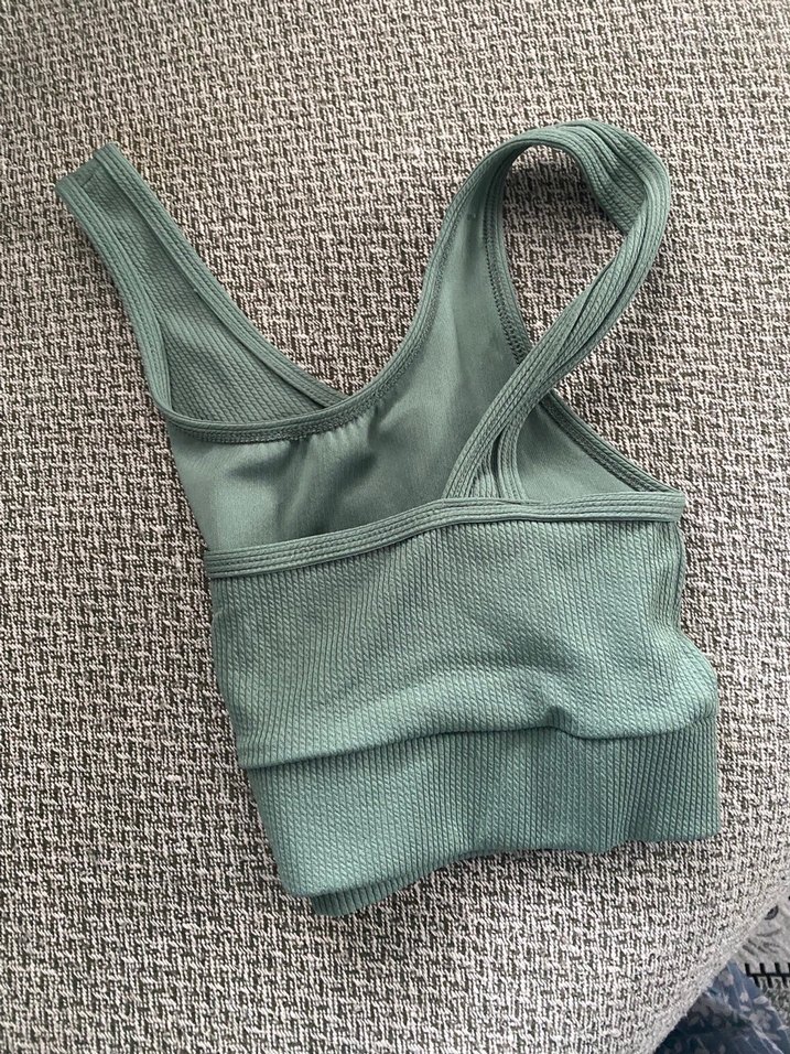 Kadın Yeşil Spor Atlet Crop Top - Görsel 2