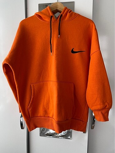 Nike sweatshirt
