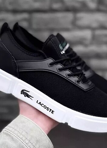 Lacoste Siyah Spor Ayakkabı 