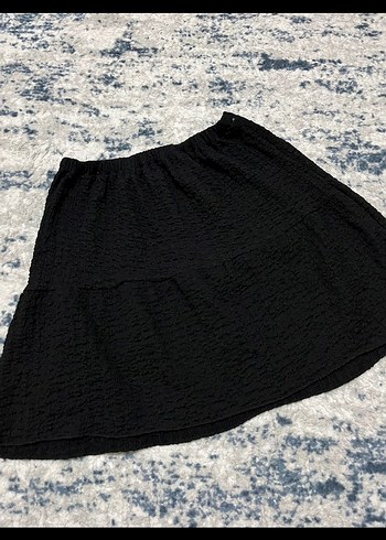 Kadın Siyah Fırfırlı Mini Etek