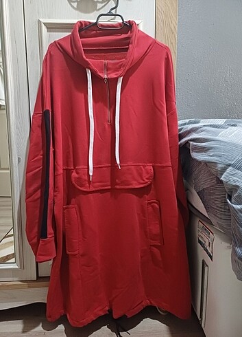 Kırmızı sweatshirt tunik
