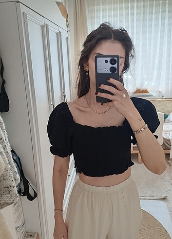 Trendyolmilla crop