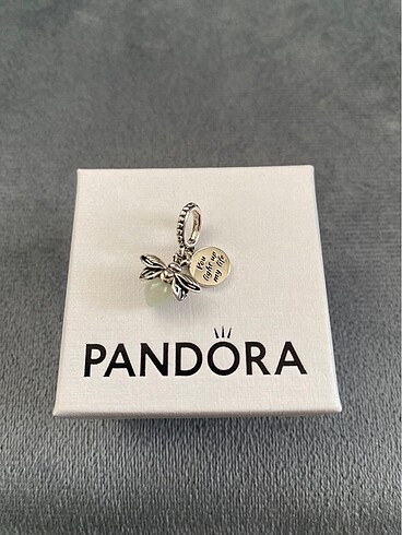 Pandora Pandora Karanlıkta Parlayan Charm