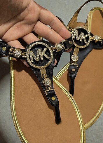 39 Beden Michael Kors siyah sandalet 