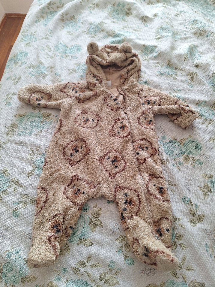 Örgü Detaylı Kahverengi Bebek Tulumu - Görsel 4