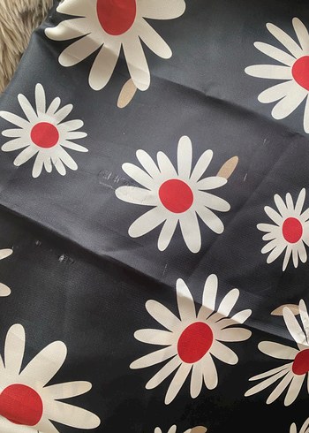 Çiçek Desenli Kadın eşarp - Görsel 3