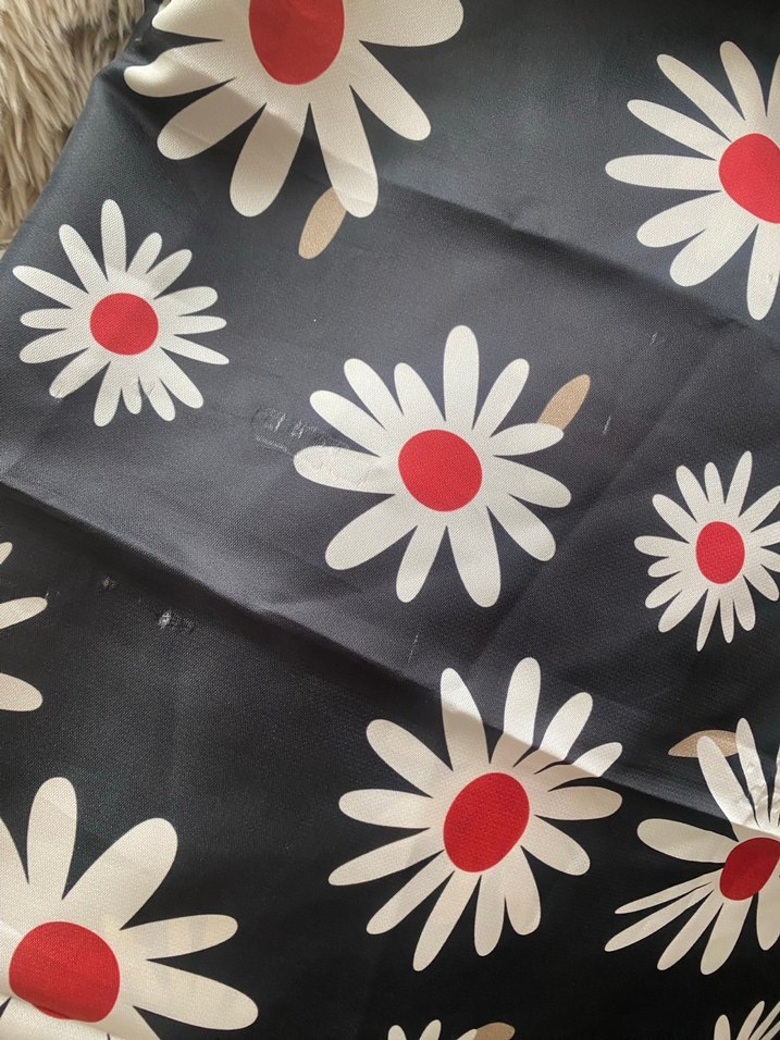 Çiçek Desenli Kadın eşarp - Görsel 3