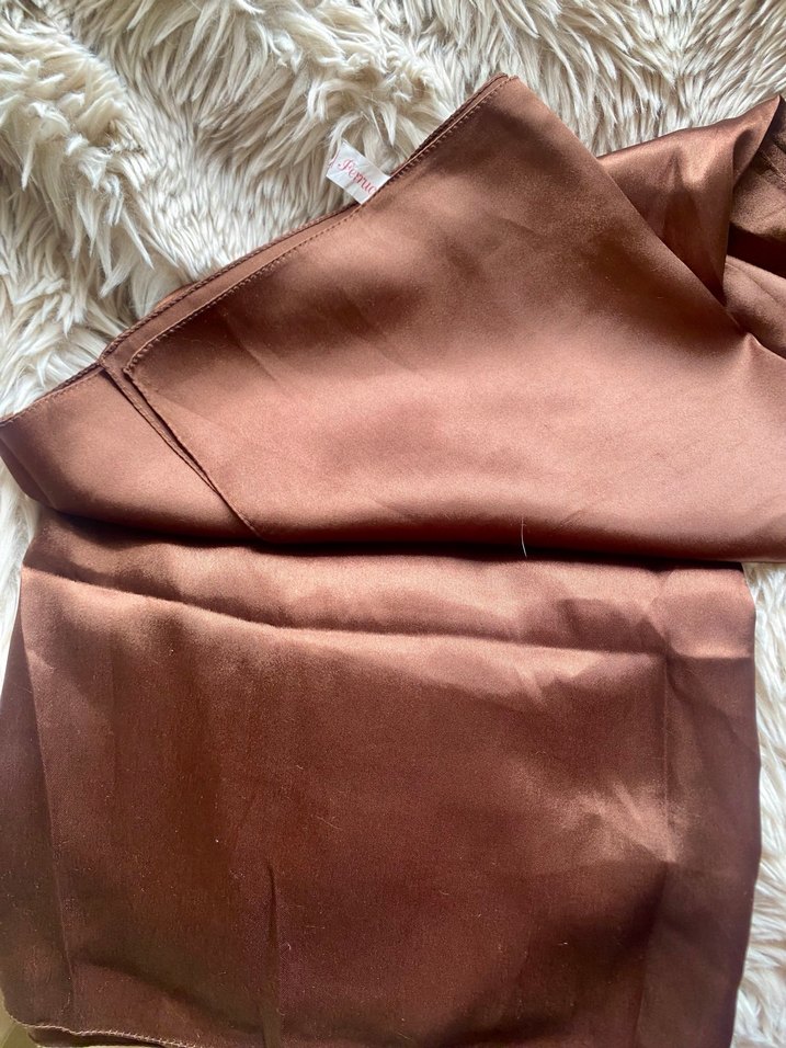 Kadın Kahverengi Saten Şal - Görsel 2