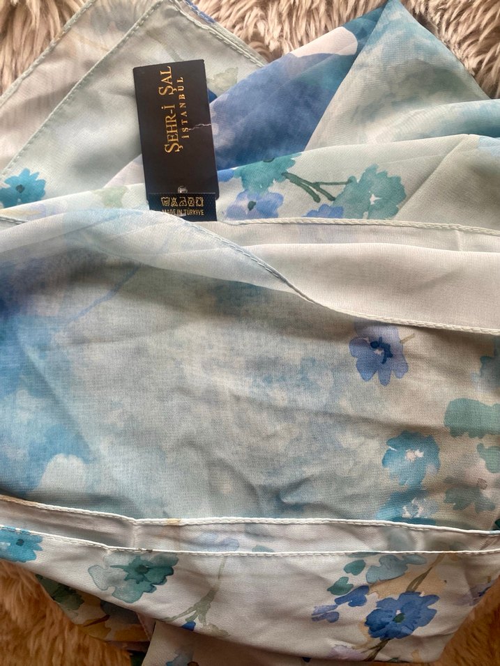 Mavi Çiçek Desenli İnce İpek Şal - Görsel 3