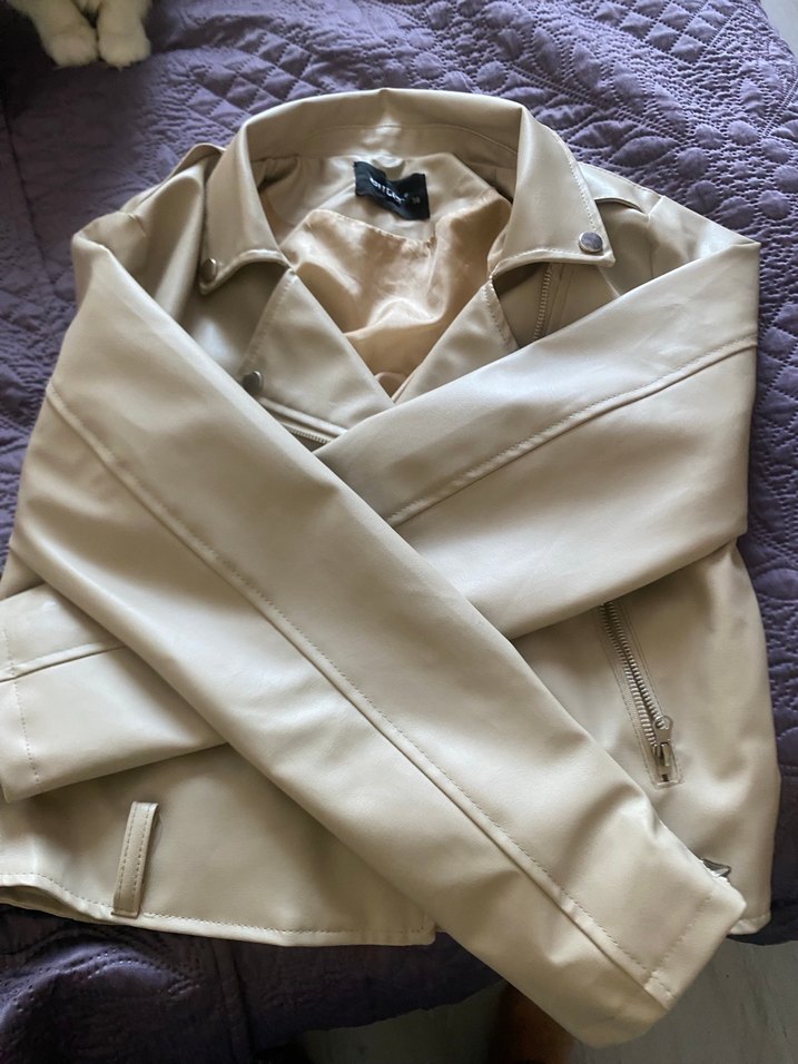 Bej Kadın Deri Fermuarlı Ceket - Görsel 3