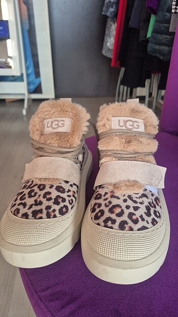 Ugg yeni bot