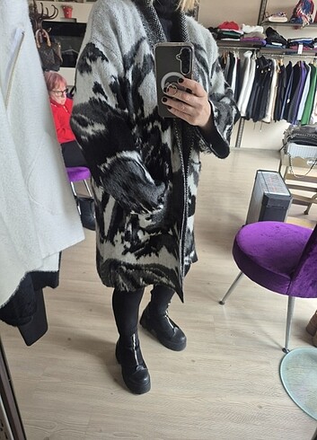 universal Beden siyah Renk Kalin italyan oversize hırka, raised silk cardigan