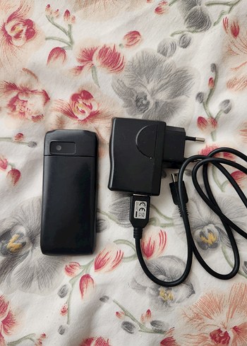 Huawei  Tuşlu Telefon ve Şarj Cihazı - Görsel 2